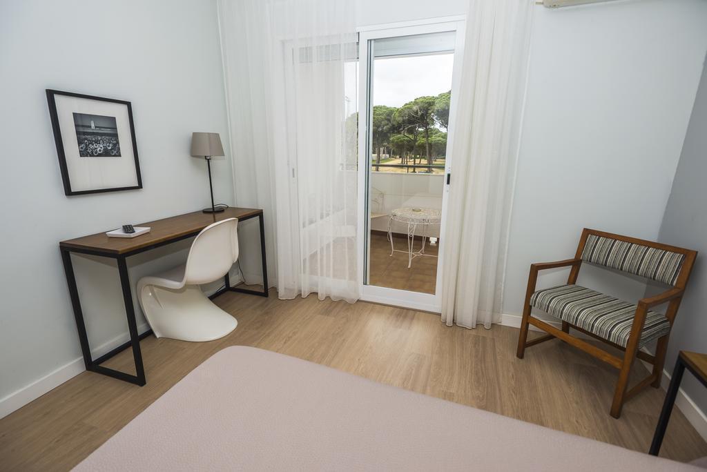 Hostal Las Cumbres Конил-де-ла-Фронтера Екстериор снимка