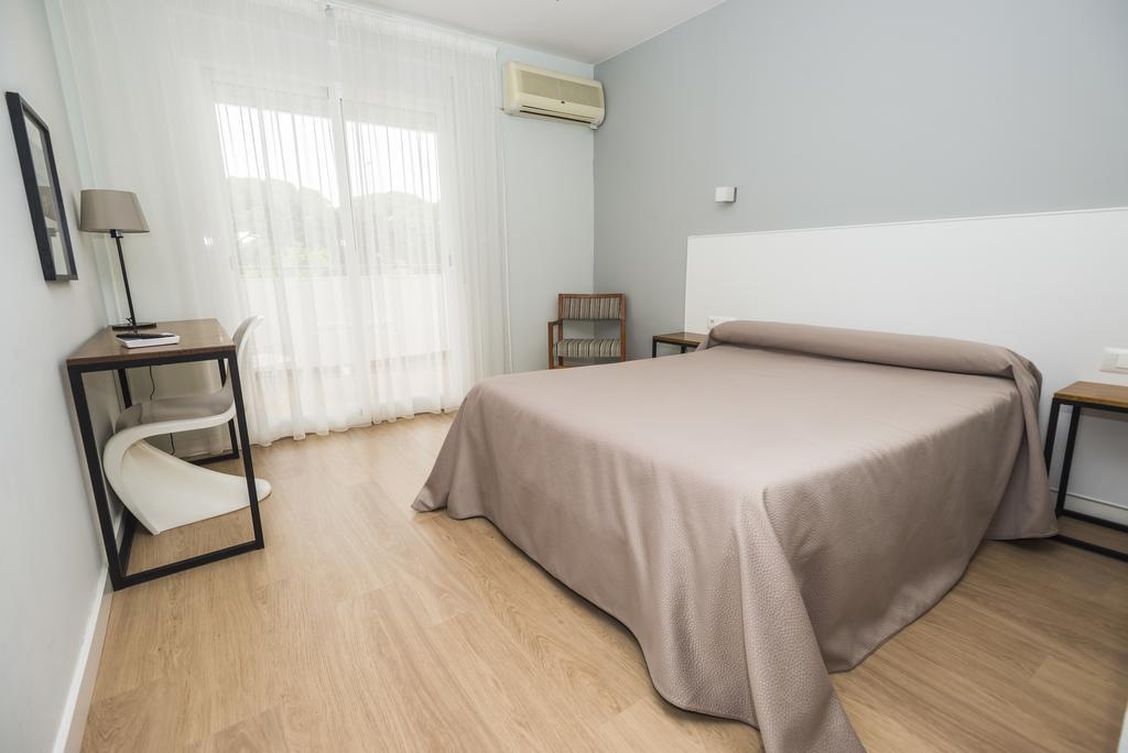 Hostal Las Cumbres Конил-де-ла-Фронтера Екстериор снимка