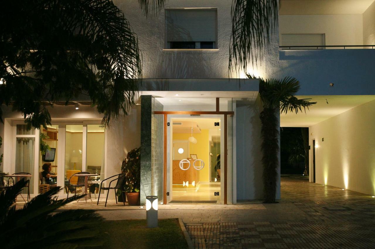 Hostal Las Cumbres Конил-де-ла-Фронтера Екстериор снимка